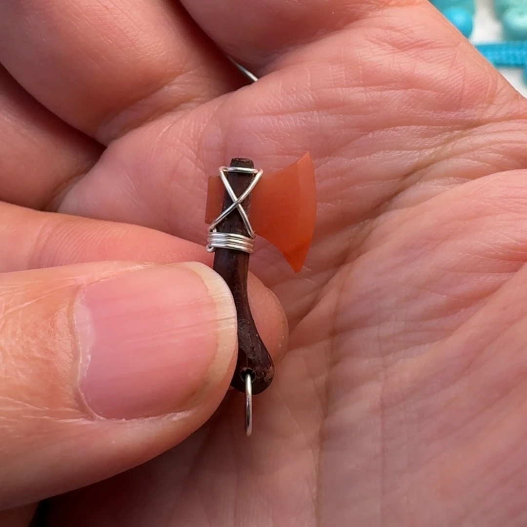 娃****玛瑙/玉髓未镶嵌珠宝奇石