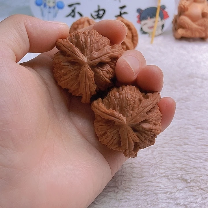 吊坠文玩核桃金**耀三棱