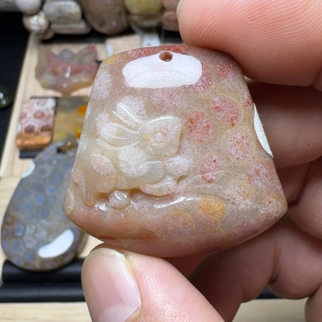 硅化玉未镶嵌纯天然色有机玉石保真色