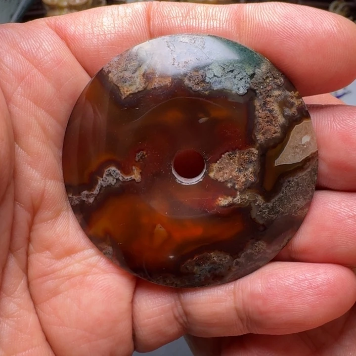 未镶嵌颈饰玛瑙/玉髓