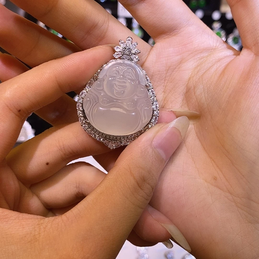 玛瑙/玉髓颈饰合金