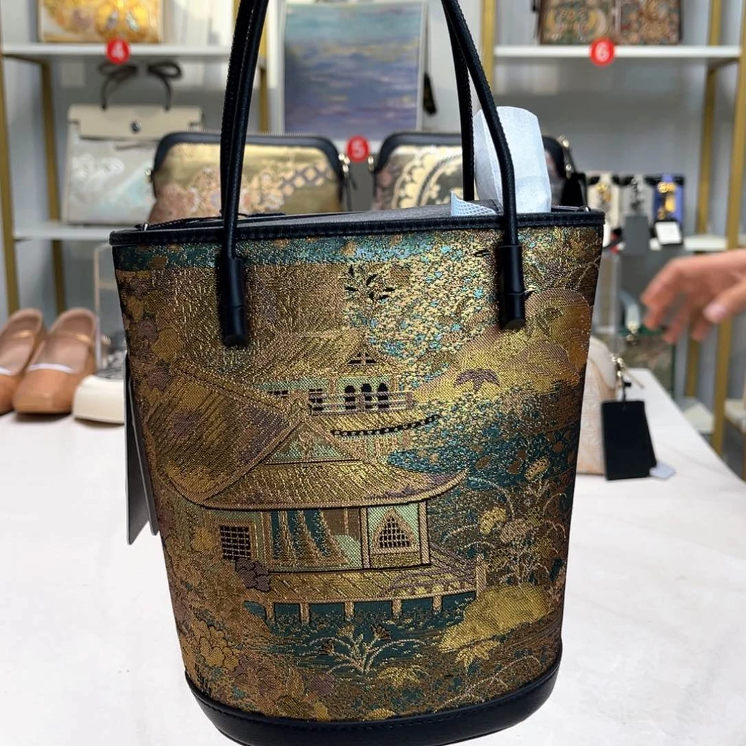 织绣꧁****直播间浮力大漏