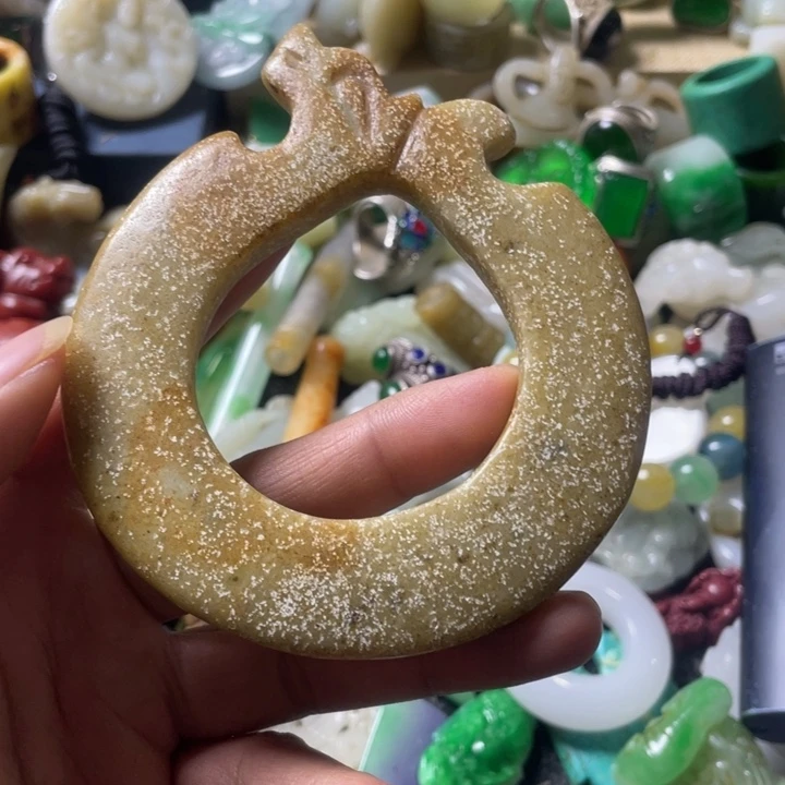 和田玉未镶嵌吊坠(不含链)