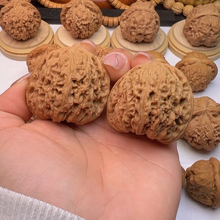 文玩核桃把件南疆41全品