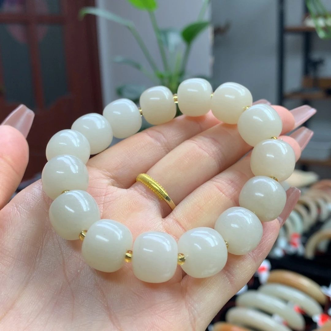 石英质玉串未镶嵌