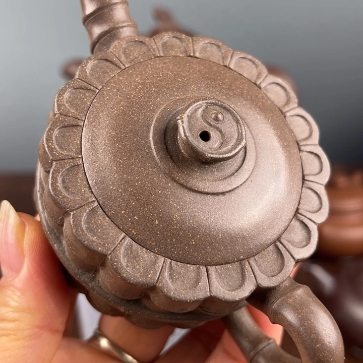 茶杯紫砂这几日也很喜欢