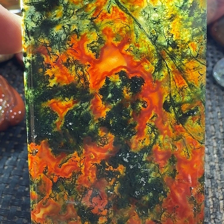爱***丽玛瑙/玉髓未镶嵌颈饰