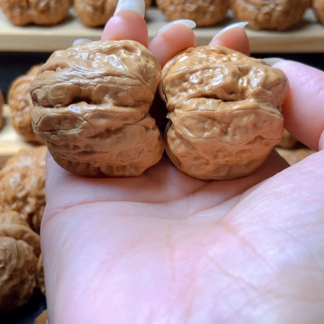 文玩核桃吊坠蛤蟆头40