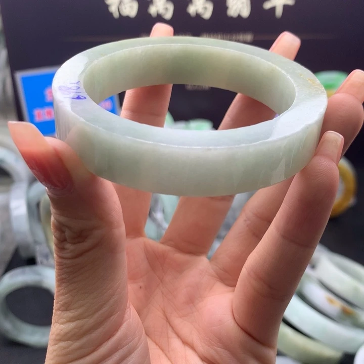 定制翡翠翡翠手镯定制未镶嵌
