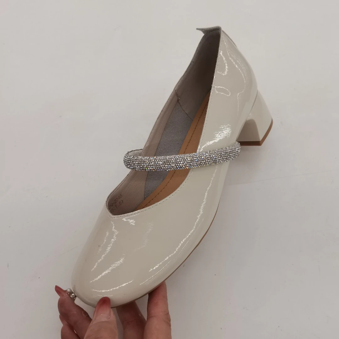 【N052】39码 孤品推荐，时尚百搭男款、舒适女士鞋