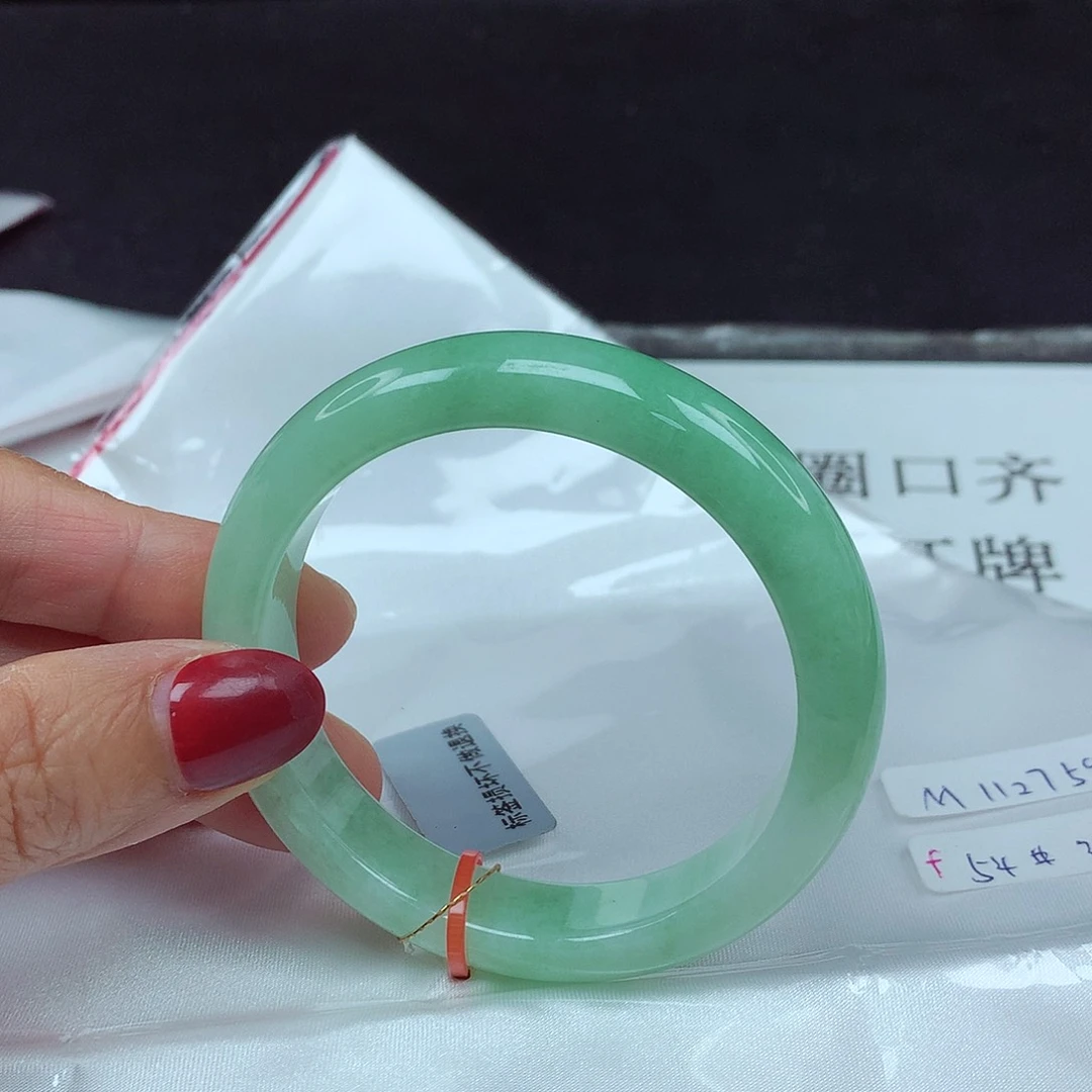 翡翠手镯未镶嵌54圈2759