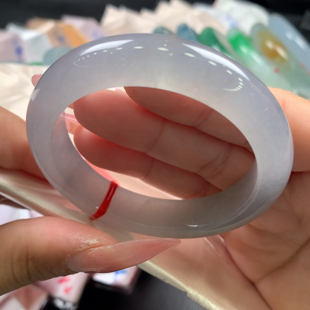 翡翠未镶嵌手镯53.7正圈