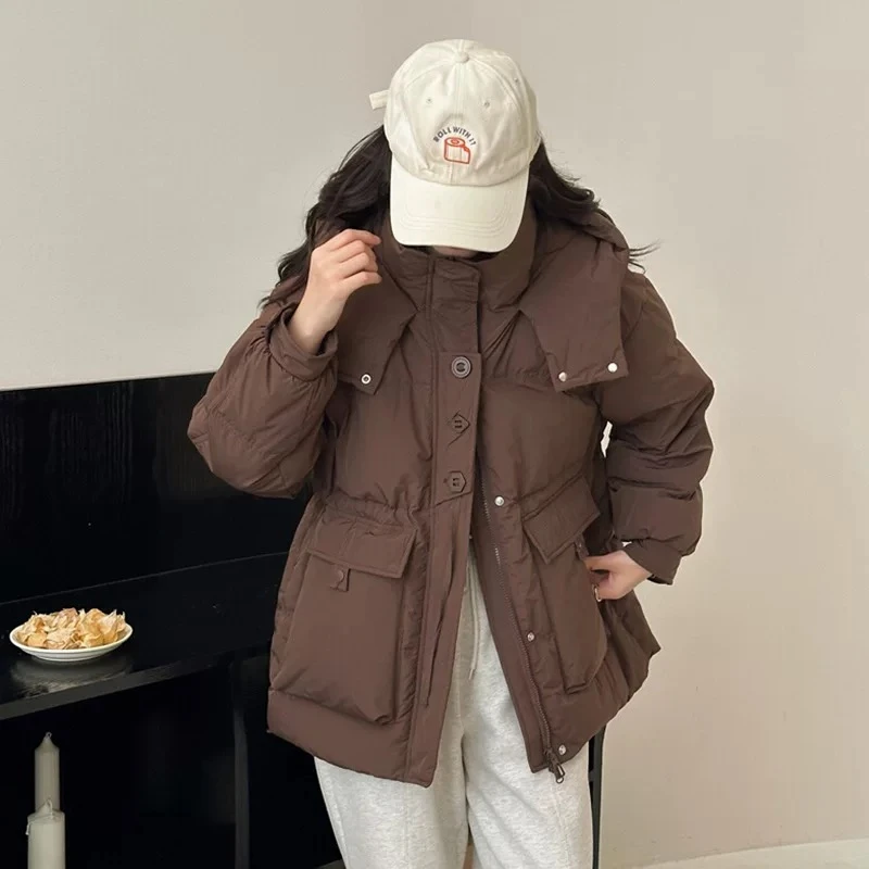 馨羽门禁三扣时尚连帽羽绒服2024洋气短款休闲百搭宽松保暖