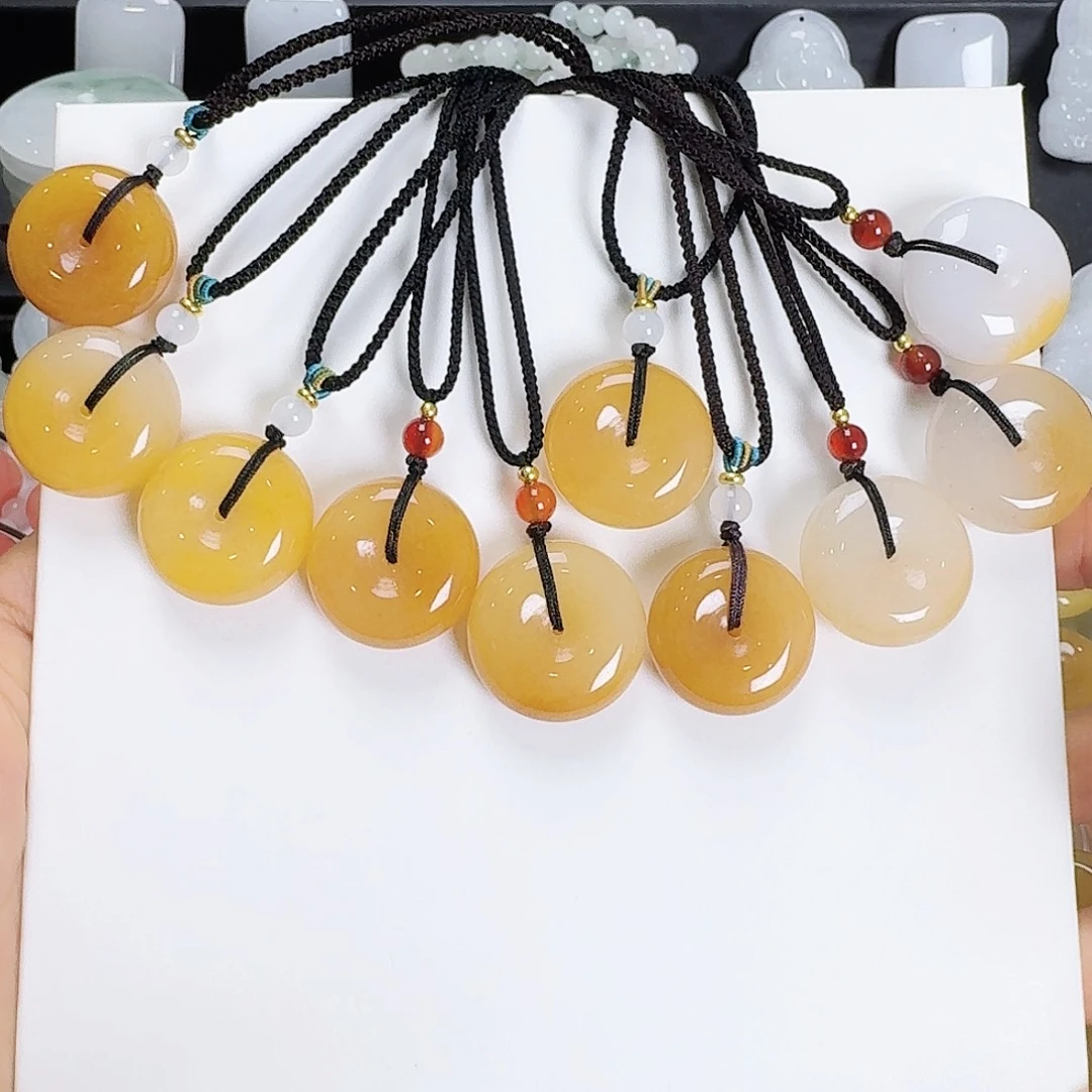 石英质玉未镶嵌颈饰平安扣金丝玉黄糖多样性发其一