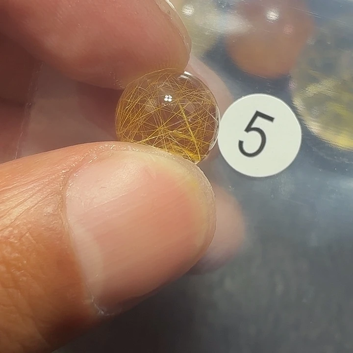 凌***曦水晶吊坠(不含链)未镶嵌