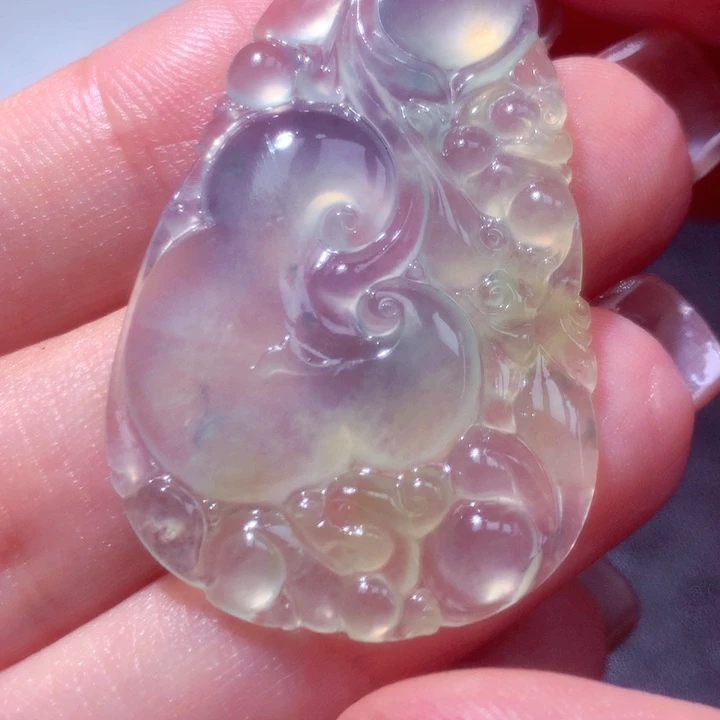 定制翡翠18K金镶嵌翡翠