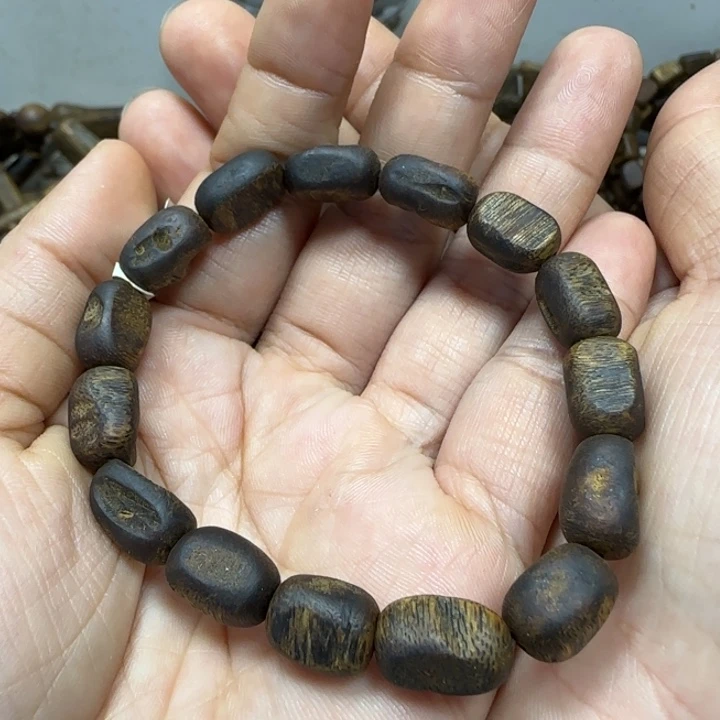 手串沉香糖结多样性发货一条卡8-7克