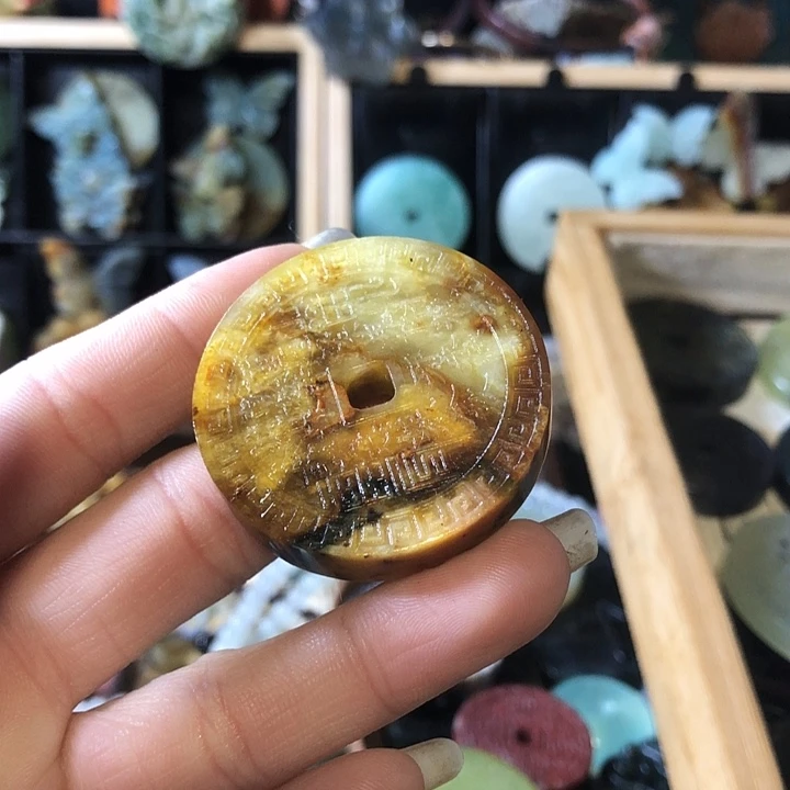 岫玉未镶嵌岫玉挂件