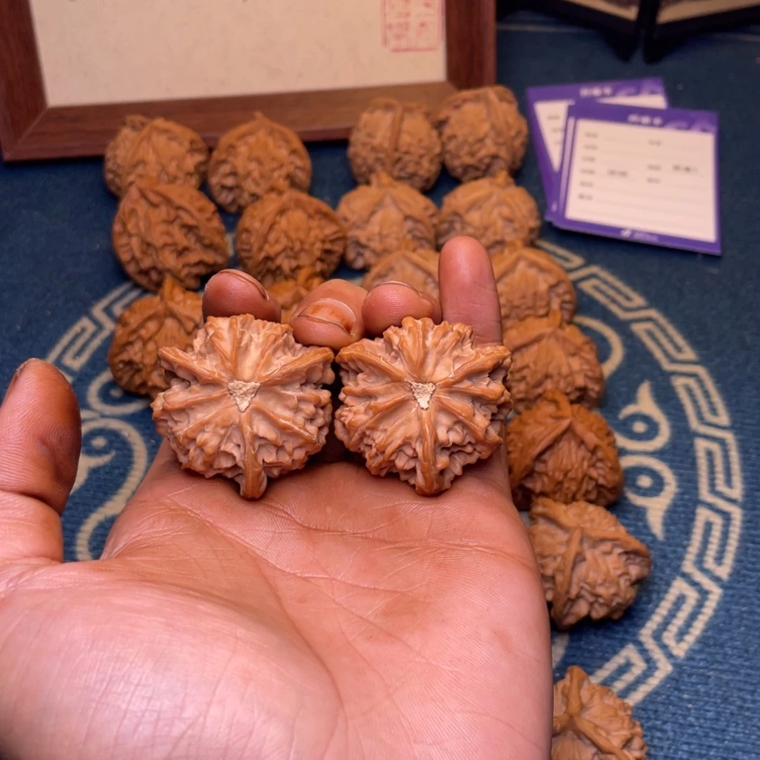 把件文玩核桃Y***！盘山41