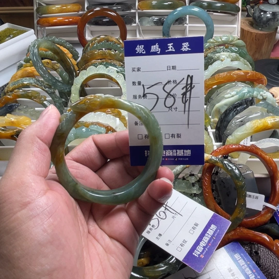 未镶嵌蛇纹石玉手镯