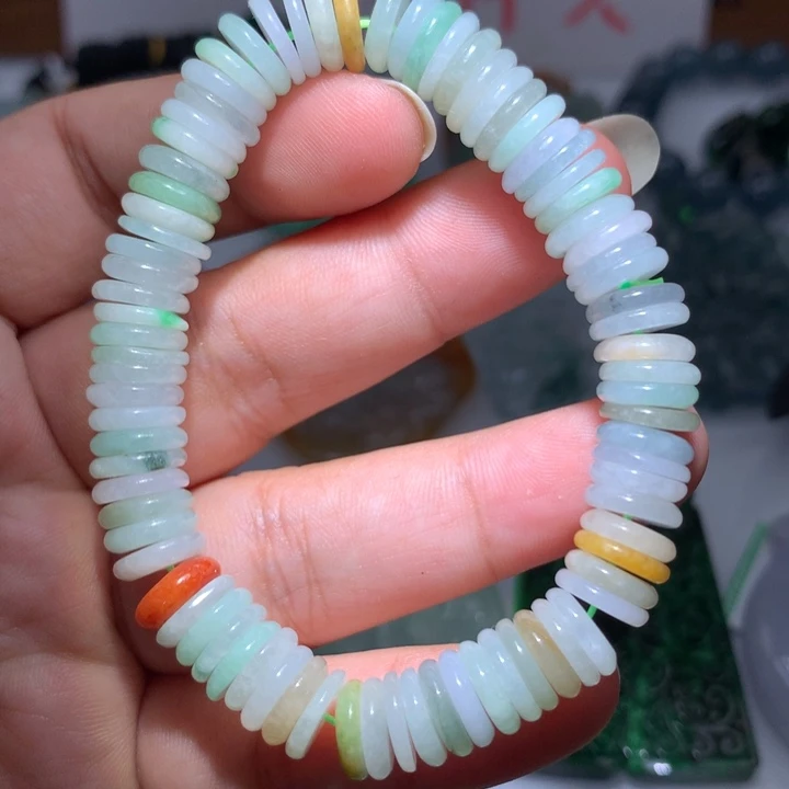 翡翠颈饰未镶嵌保真天然A货翡翠