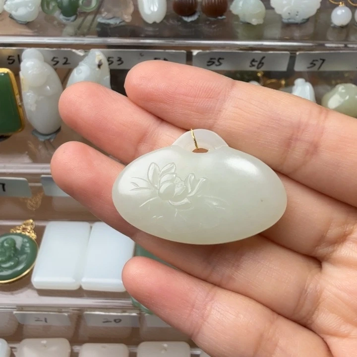 和田玉未镶嵌颈饰新疆和田莲花吊坠