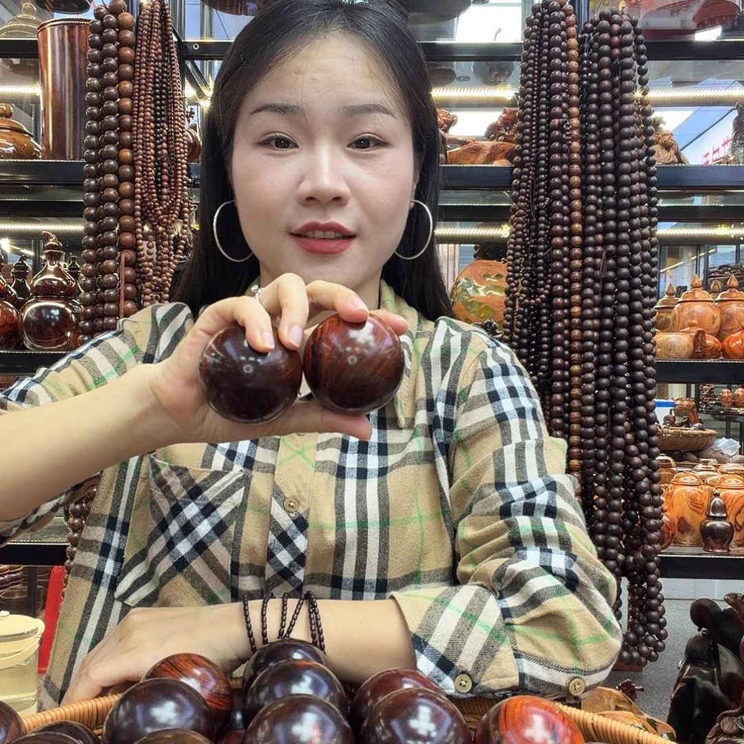 大红酸枝大红酸枝6.0精美手球