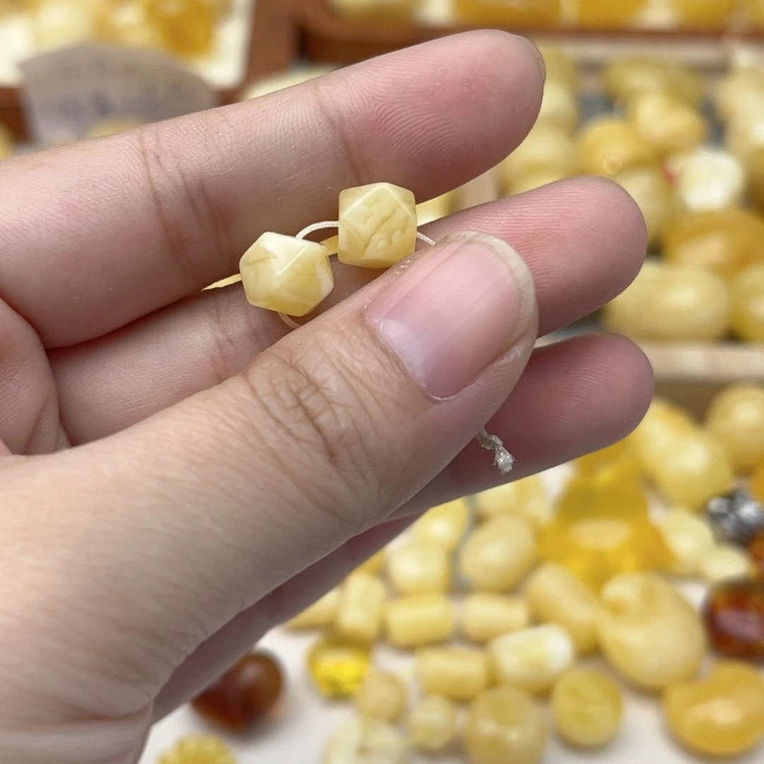 裸石蜜蜡未镶嵌天然
