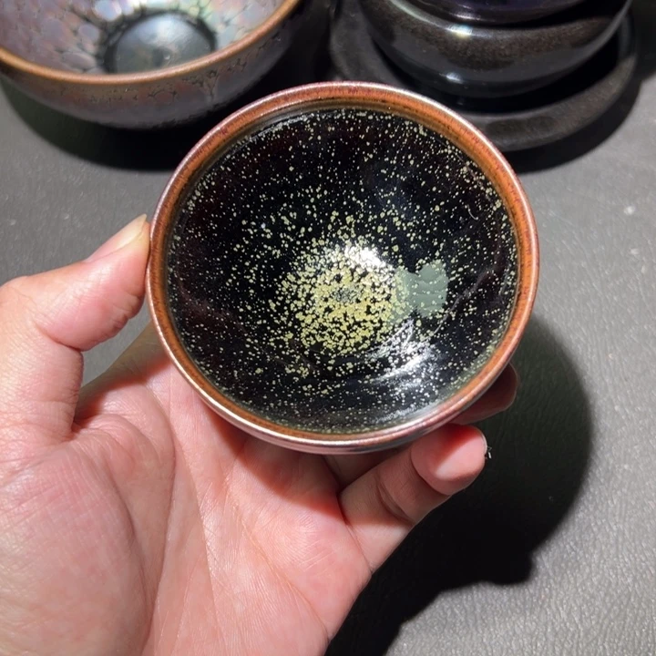 茶盏这个时候才开始准备了