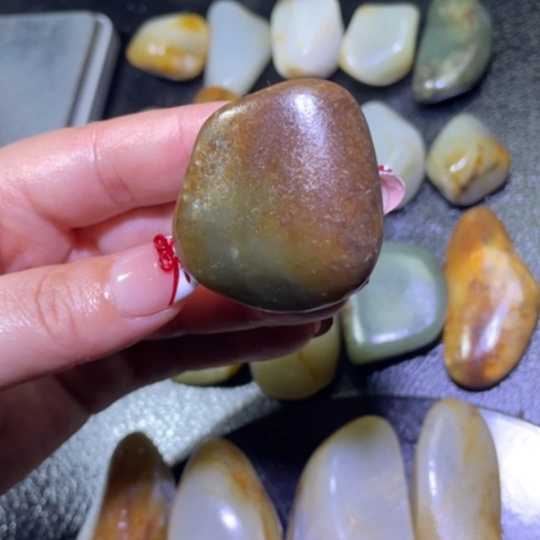 【闪购商品】颈饰未镶嵌和田玉