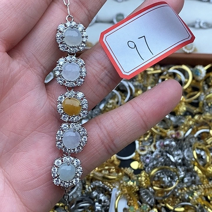 翡翠未镶嵌戒指97