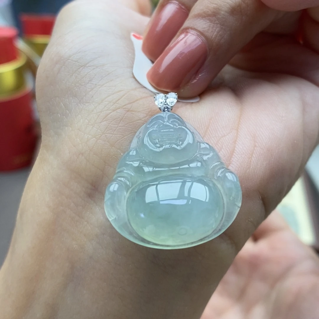 翡翠18K金镶嵌颈饰吊坠93