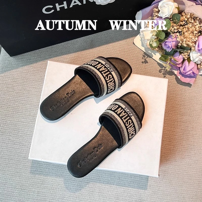 同款现货拖鞋新款气质刺绣拖鞋女夏季时尚凉拖外穿女鞋HZJY