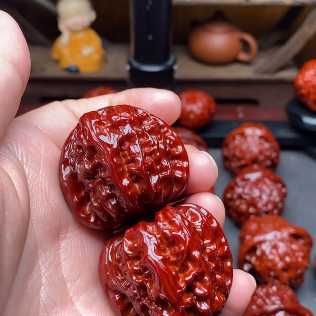 吊坠文玩核桃38三角白