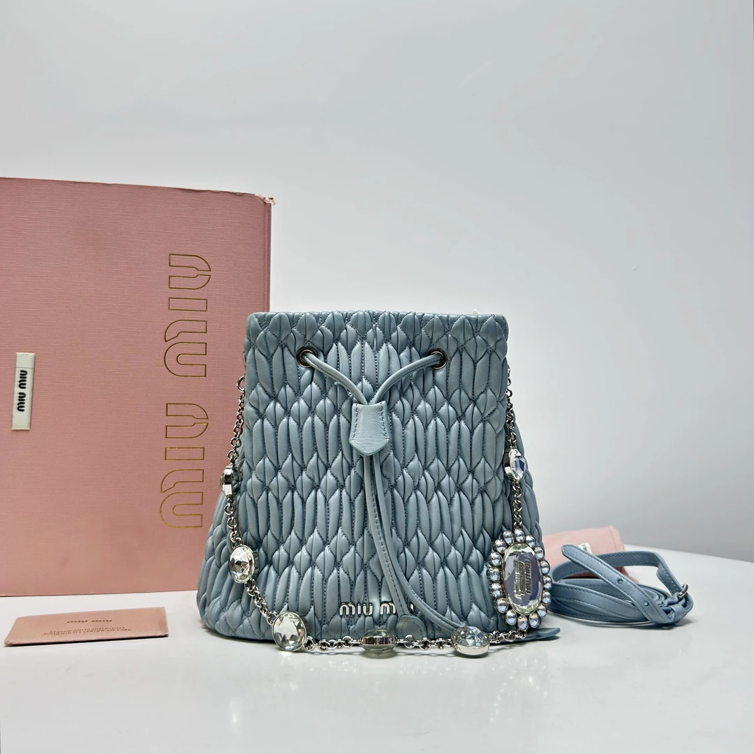99新 MIU MIU/缪缪 MIUMIU蓝色单肩包 LM2870