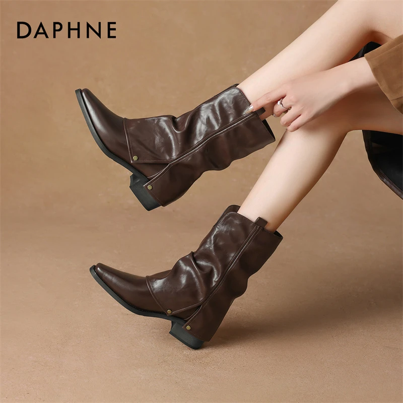 达芙妮短靴女款秋冬季加绒尖头厚底堆堆靴裤管靴中筒马丁靴瘦瘦靴