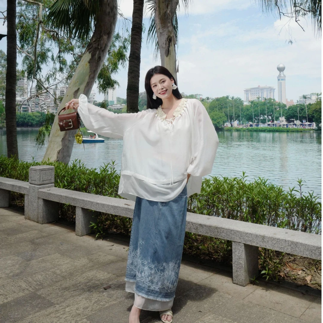 以类设计师品牌MIdnattssol夏季蕾丝烧花拼纱牛仔半裙44306