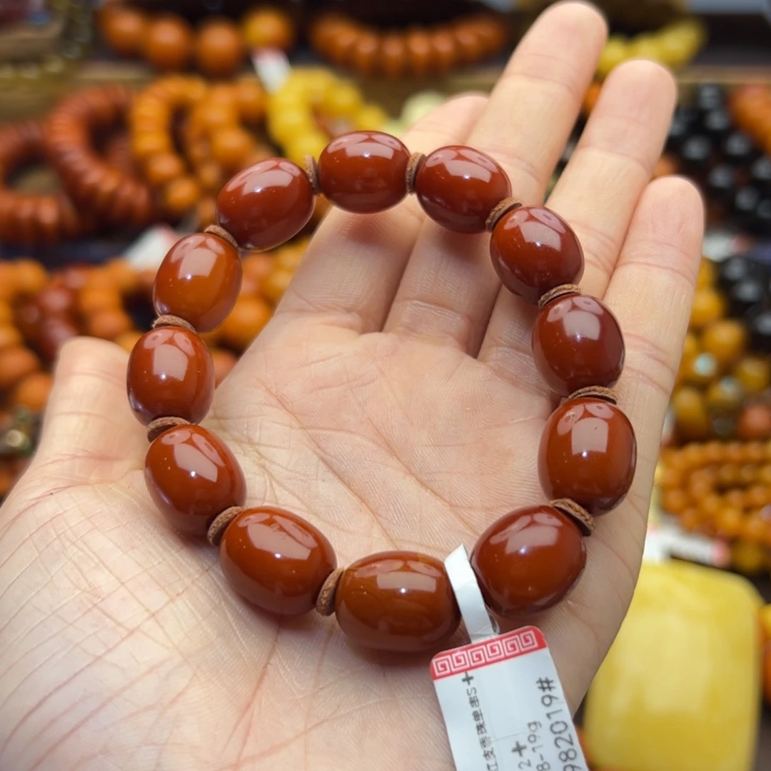 未镶嵌琥珀珠宝奇石