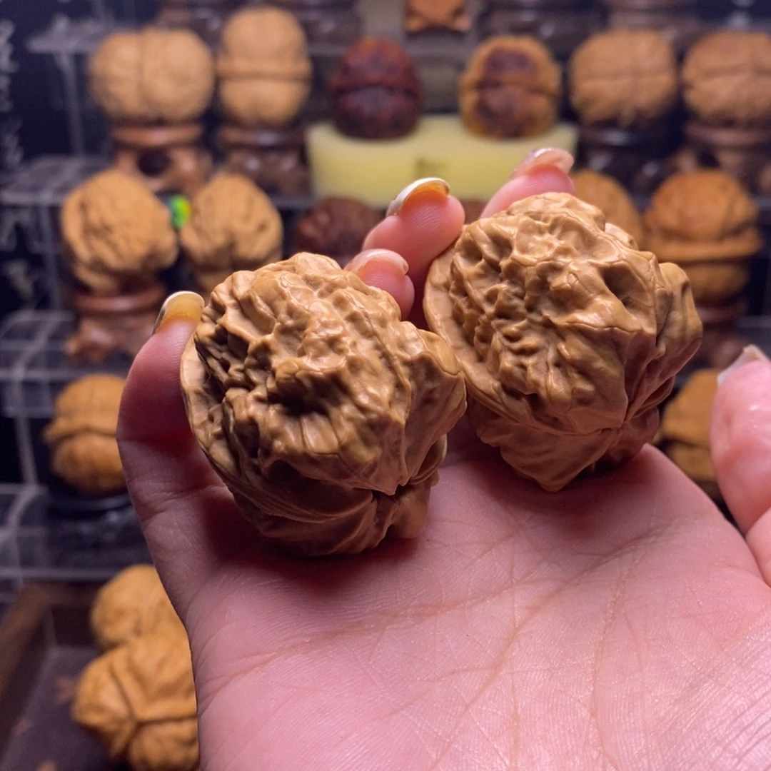 文玩核桃把件Z40麒麟疙瘩包38尺