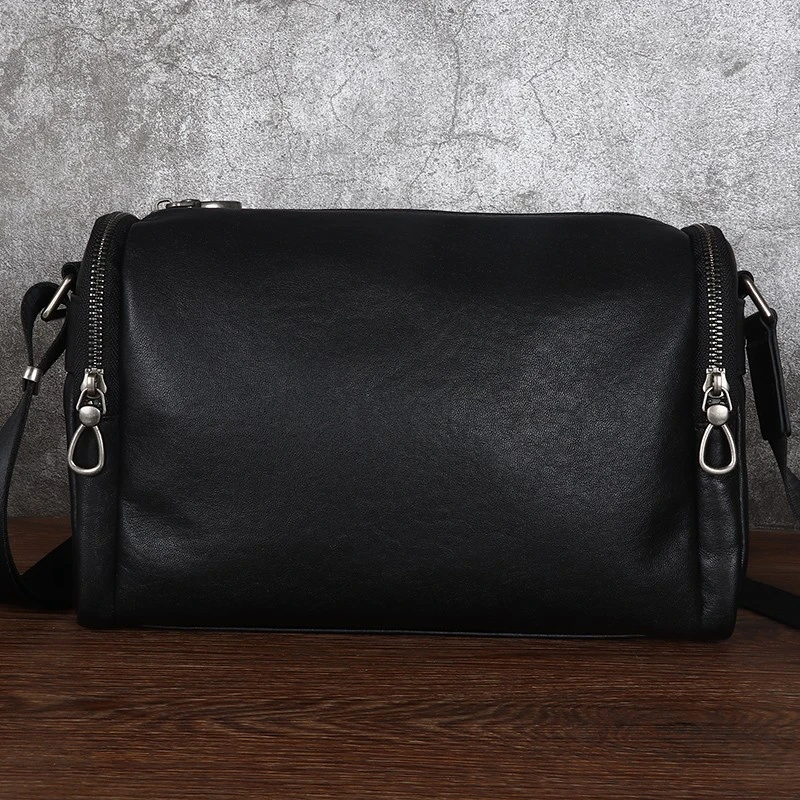 男士斜挎包真皮男士包枕头包商务休闲第一层牛皮植物鞣制皮革风格