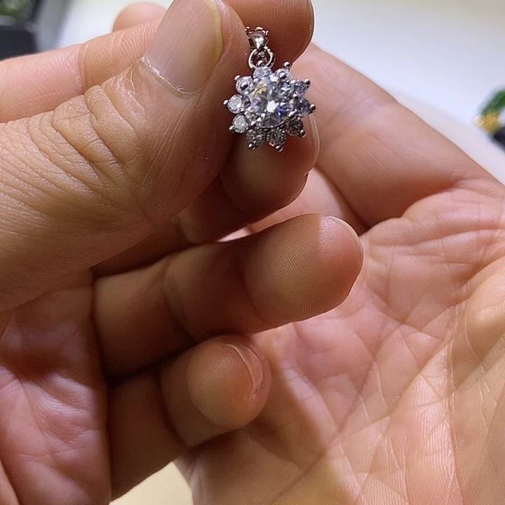 颈饰银S925镶嵌钻石莫桑钻