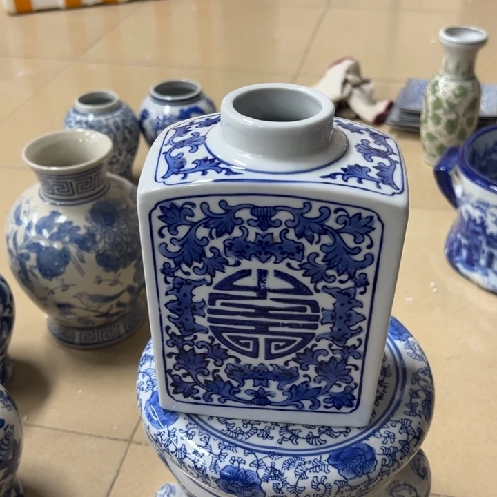 瓷片微瑕。。。。。。。。。。