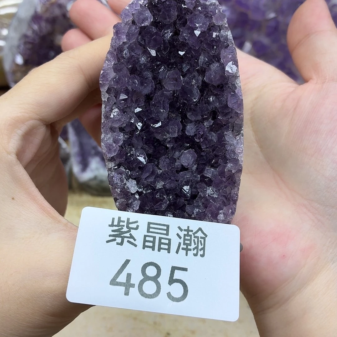 玛瑙/玉髓未镶嵌珠宝奇石