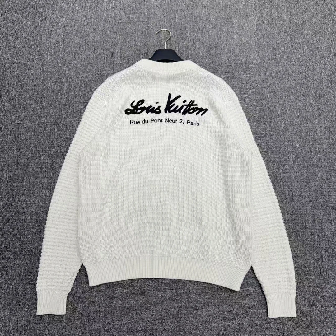 99新 LouisVuitton/路易威登 字母刺绣毛衣/s码/编码12603