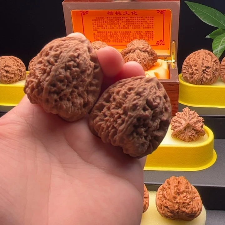 吊坠猴头核桃南疆39