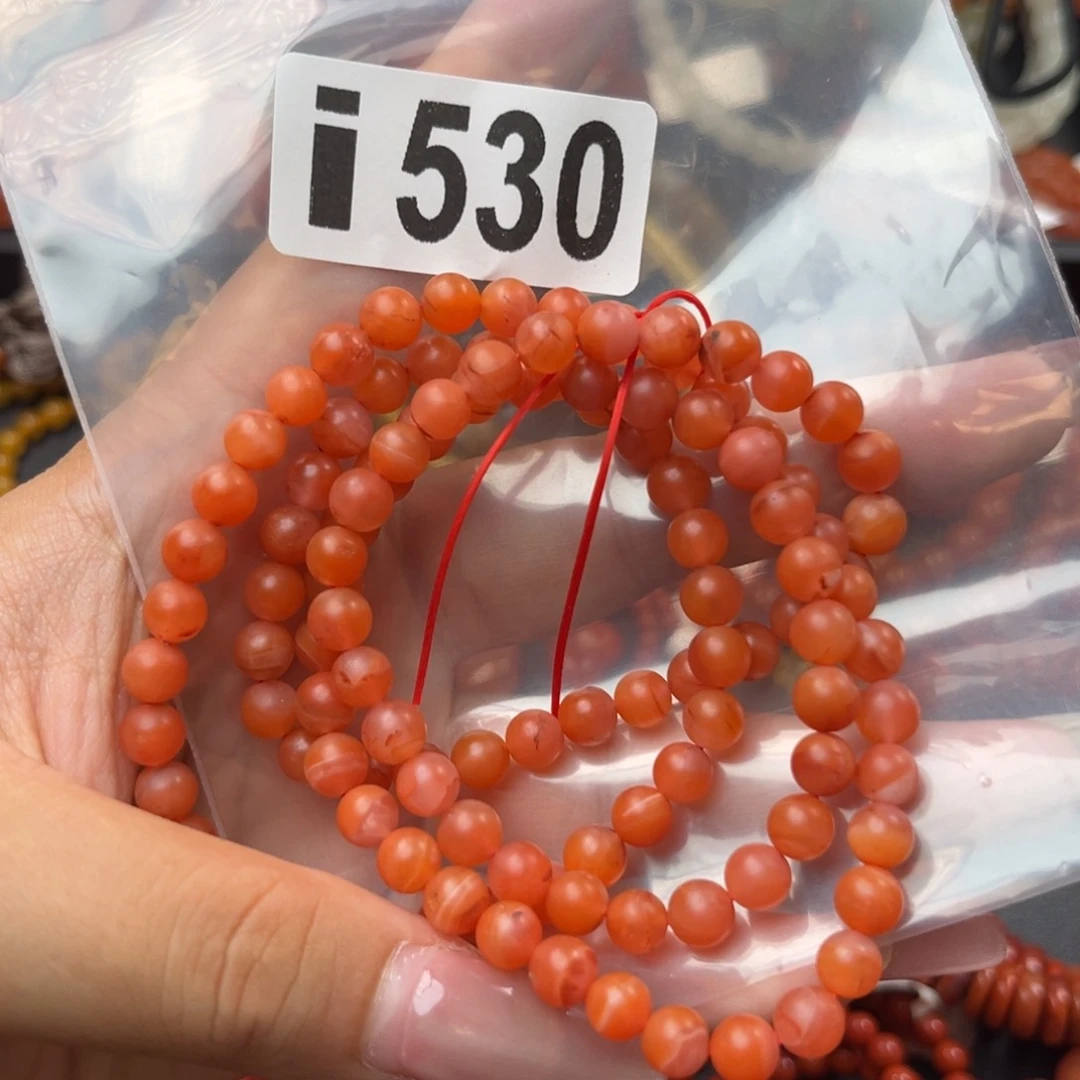 南红玛瑙未镶嵌珠宝奇石