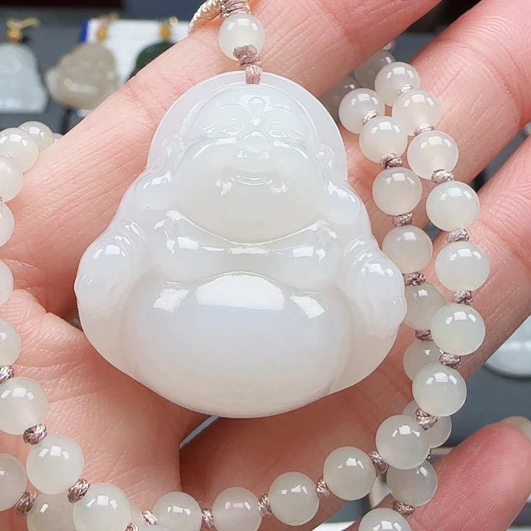 和田玉未镶嵌吊坠(赠链)