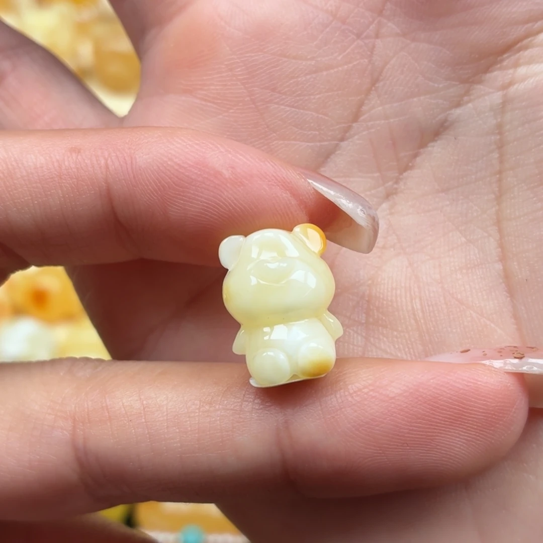 琥珀未镶嵌裸石蜜蜡