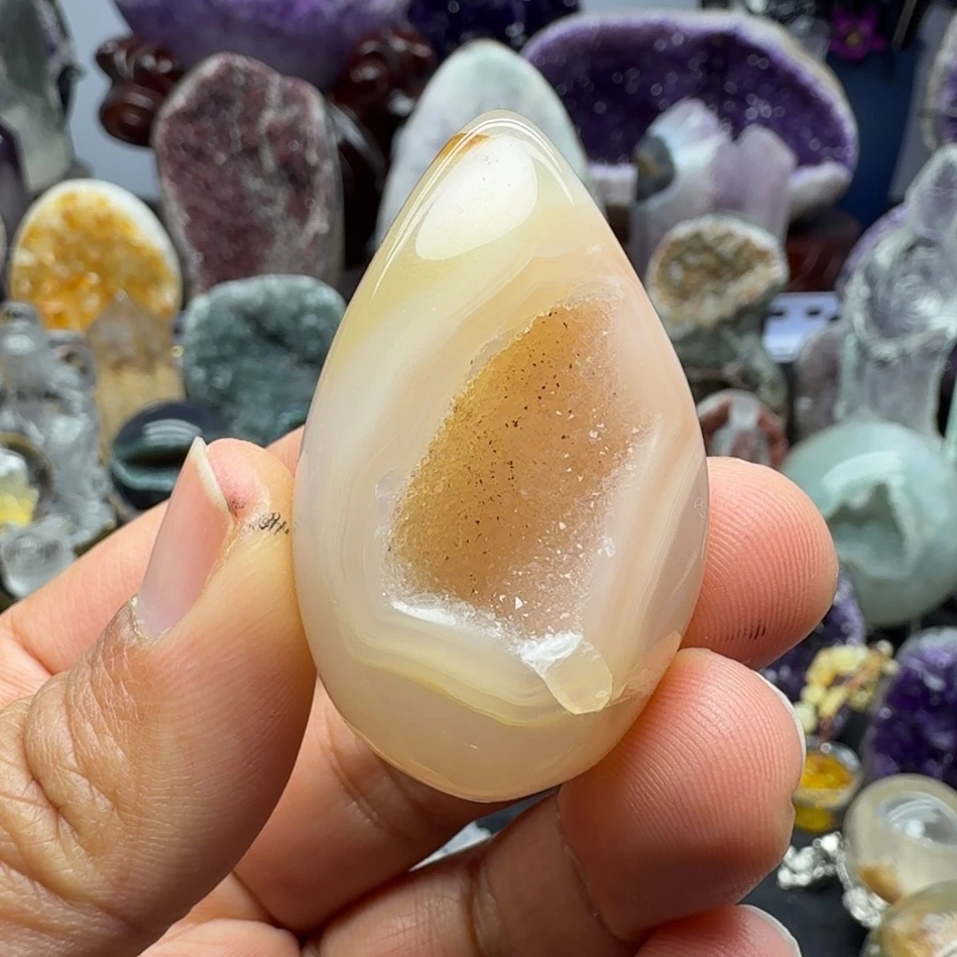 未镶嵌紫晶摆件龙蛋