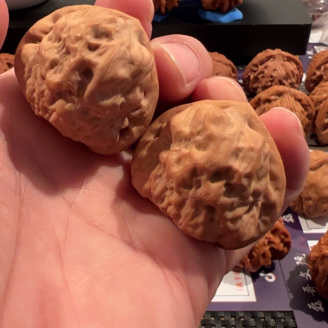 周***绕文玩核桃把件古蟾38